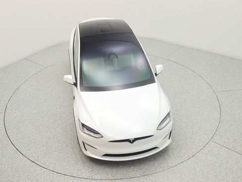 Used 2023 Tesla Model X AWD/4WD image 23