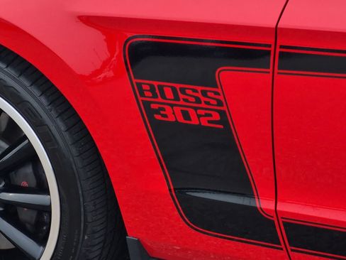 Used 2012 Ford Mustang Boss 302 RWD image 13