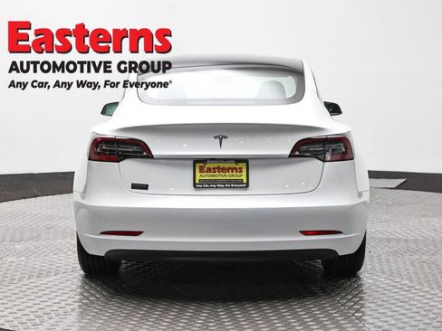 Used 2023 Tesla Model 3 Standard Range RWD image 6