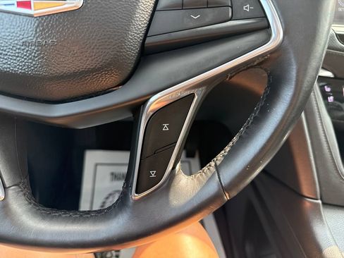 Used 2017 Cadillac XT5 Premium Luxury AWD/4WD image 36