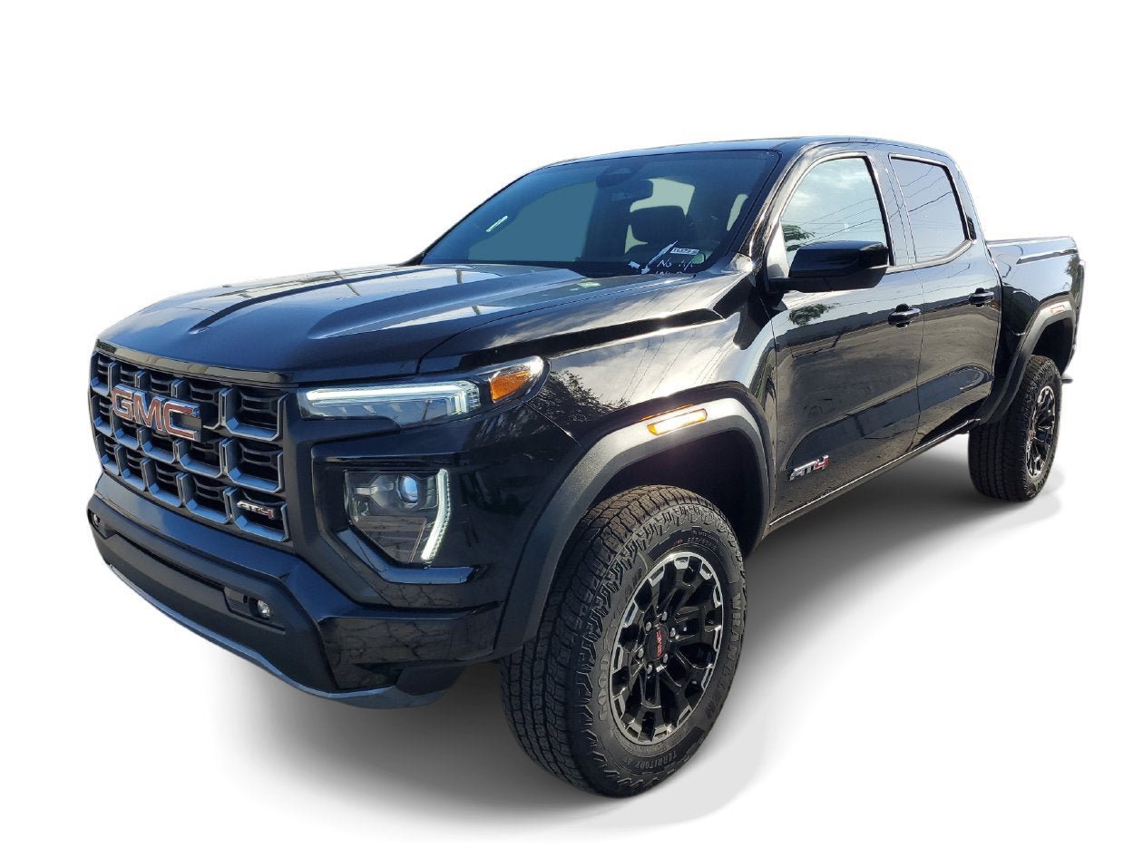New 2026 GMC Canyon AT4 w/ AT4 Premium Package AWD/4WD image 3