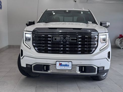 Certified 2023 GMC Sierra 1500 Denali Ultimate AWD/4WD image 3