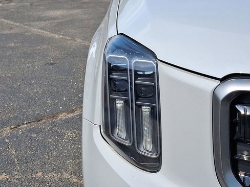 Certified 2023 Kia Telluride EX X-Line image 20