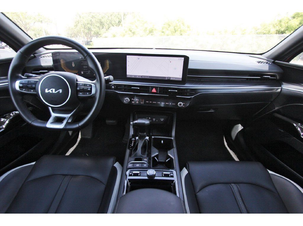 Used 2025 Kia K5 GT-Line w/ GT-Line Premium Package FWD image 10