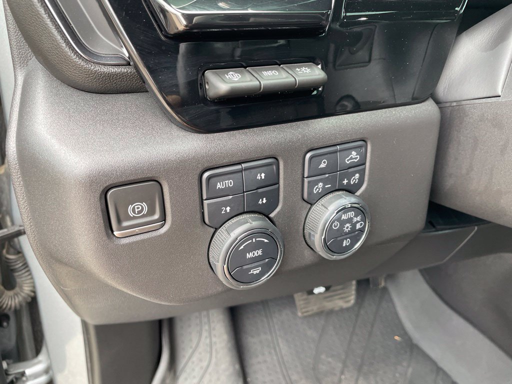 Used 2024 Chevrolet Silverado 1500 ZR2 w/ Technology Package AWD/4WD image 29