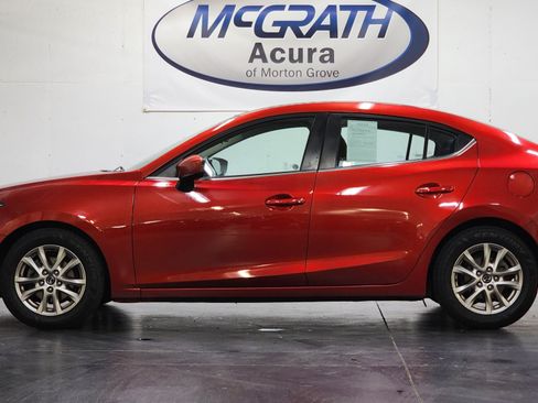 Used 2016 MAZDA MAZDA3 i Sport w/ Preferred Equipment Package FWD image 9