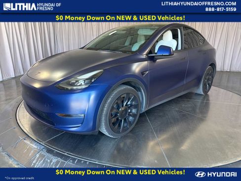 Used 2023 Tesla Model Y Long Range AWD/4WD image 1