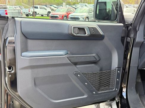 Used 2025 Ford Bronco Heritage Edition AWD/4WD image 12