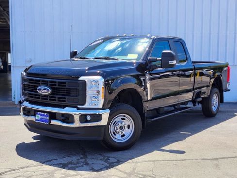 Used 2024 Ford F350 XL w/ Snow Plow Prep Package AWD/4WD image 1