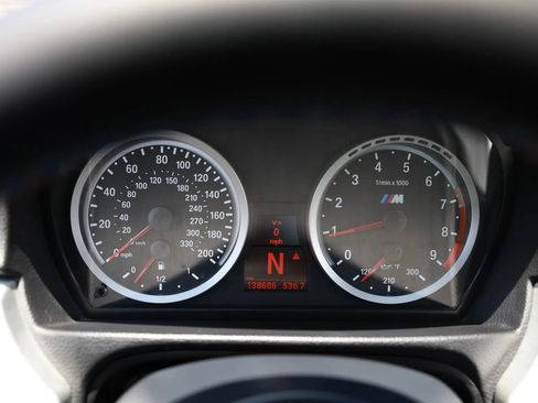 Used 2011 BMW M3 Coupe RWD image 31