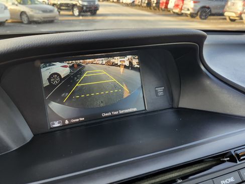 Used 2017 Honda Accord Sport Special Edition image 2