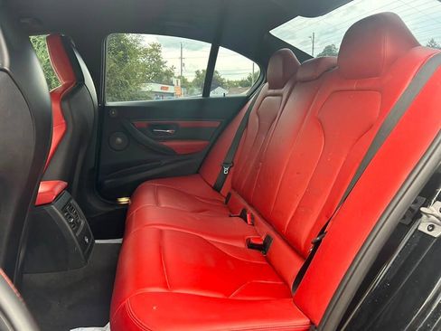 Used 2015 BMW M3 RWD image 18