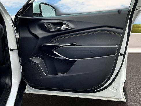 Used 2024 Chevrolet Trax LT w/ Driver Confidence Package image 20