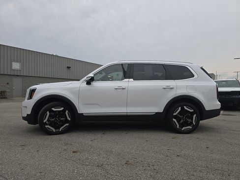 Used 2024 Kia Telluride EX AWD/4WD image 15
