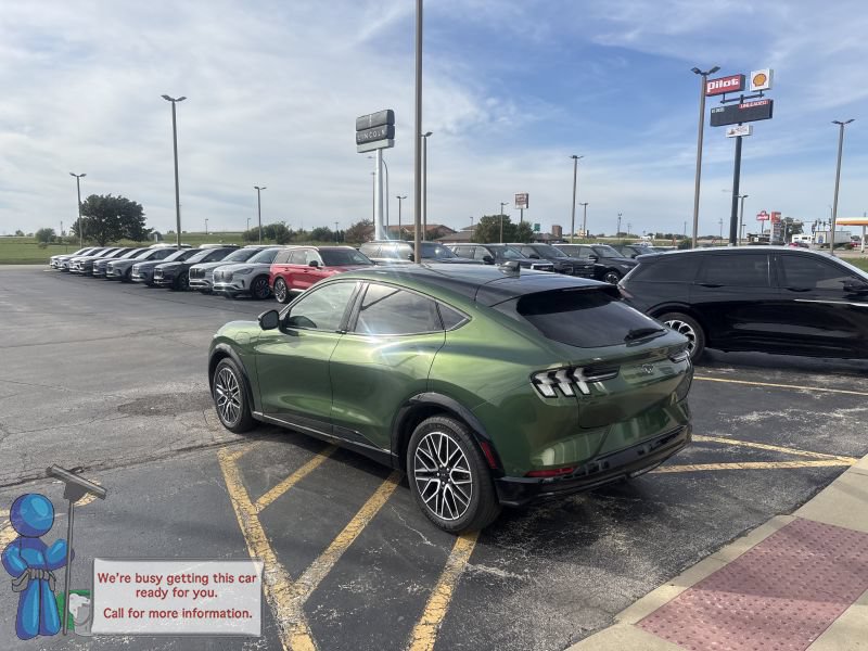 Used 2024 Ford Mustang Mach-E Premium RWD image 3