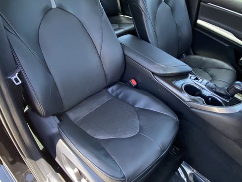 Certified 2023 Toyota Camry XSE FWD image 11