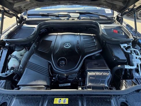 Used 2023 Mercedes-Benz GLS 450 4MATIC image 29