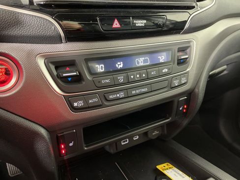 Certified 2024 Honda Ridgeline RTL image 27