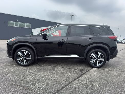 Certified 2023 Nissan Rogue Platinum w/ Platinum Premium Package AWD/4WD image 6