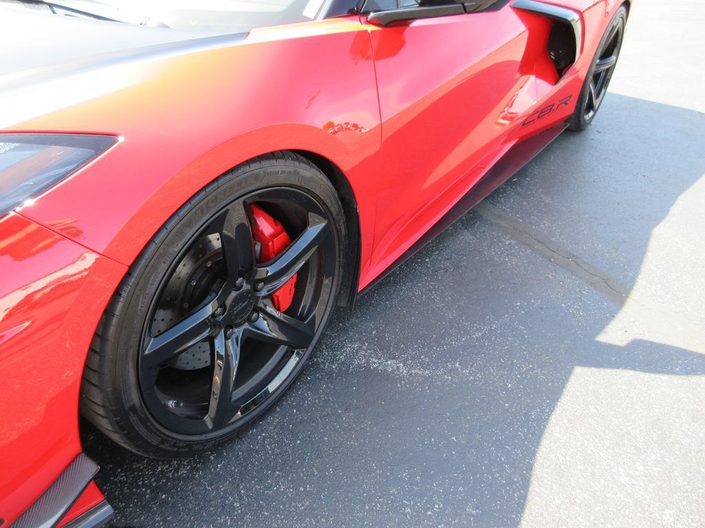 Used 2023 Chevrolet Corvette Stingray Coupe w/ Z51 Performance Package RWD image 11