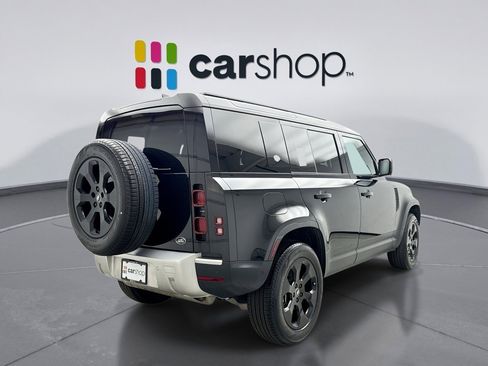 Used 2023 Land Rover Defender 110 SE AWD/4WD image 5