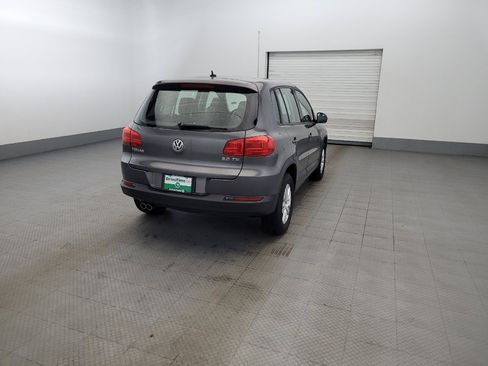 Used 2014 Volkswagen Tiguan S FWD image 9