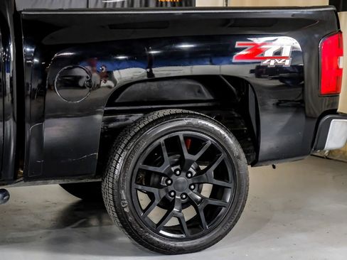 Used 2011 Chevrolet Silverado 1500 LTZ w/ LTZ Plus Package image 13