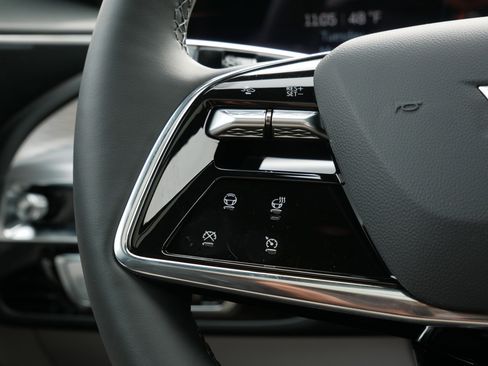 New 2026 Cadillac Lyriq Sport w/ LPO, Floor Liner Package image 21