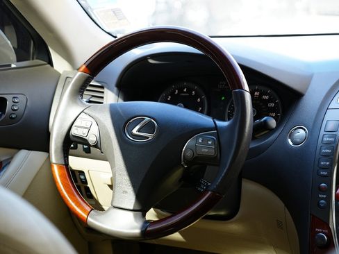 Used 2012 Lexus ES 350 image 17