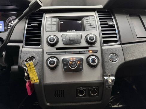 Used 2016 Ford Taurus Police Interceptor AWD image 23