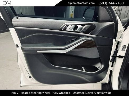 Used 2023 BMW X5 xDrive45e AWD/4WD image 25