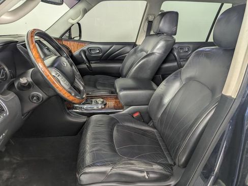 Used 2015 INFINITI QX80 Limited image 10
