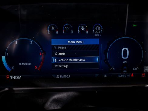 Used 2025 Ford F350 Platinum w/ FX4 Off-Road Package image 19