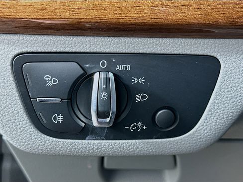 Used 2022 Audi Q5 2.0T Premium Plus image 17