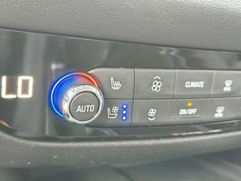 Used 2019 Buick Enclave Avenir AWD/4WD image 31