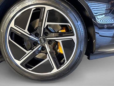 Used 2023 Audi RS e-tron GT w/ Carbon Performance Package AWD/4WD image 29