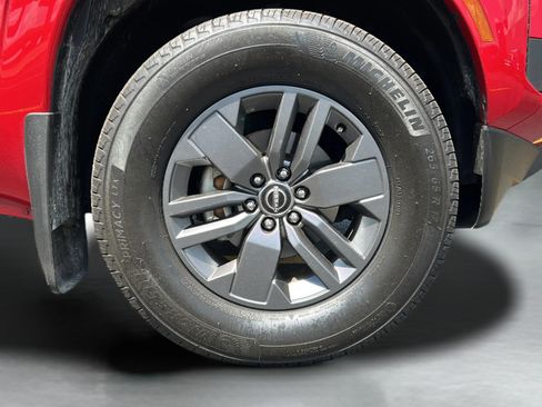 Used 2025 Nissan Frontier SV RWD image 30