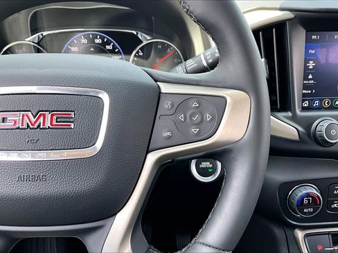 Used 2024 GMC Terrain Denali w/ Denali Premium Package AWD/4WD image 25