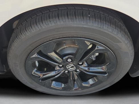 New 2025 Honda Accord SE image 33