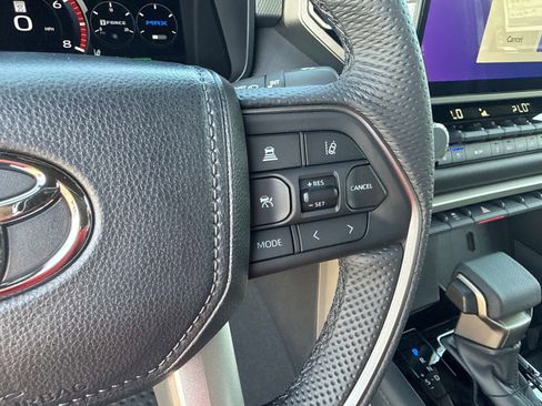 New 2026 Toyota Tundra Limited AWD/4WD image 24