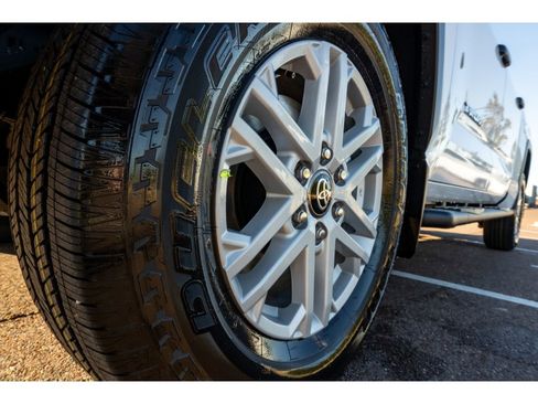 New 2026 Toyota Tundra SR5 image 9