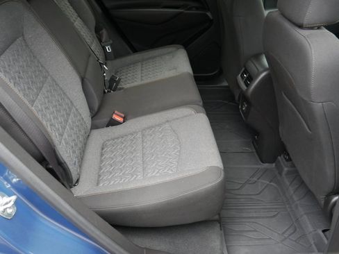 Used 2024 Chevrolet Equinox LT image 23