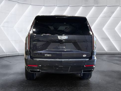 New 2026 Cadillac Escalade Platinum Sport w/ LPO, ONYX Package AWD/4WD image 5