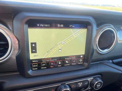 Certified 2023 Jeep Gladiator Overland image 22