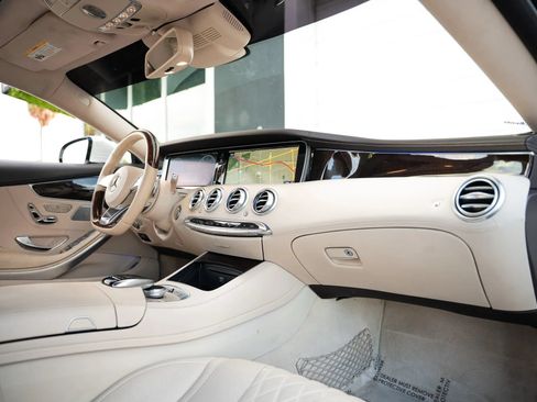 Used 2015 Mercedes-Benz S 550 4MATIC Coupe image 41