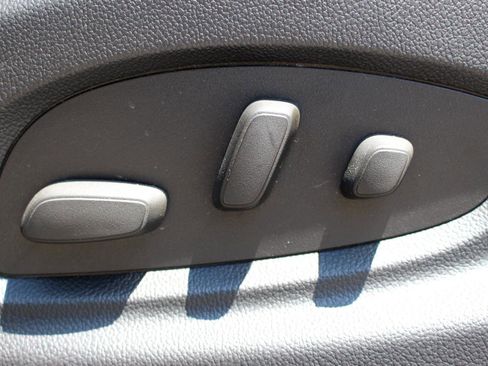 Used 2014 Chevrolet Impala LT w/ Convenience Package FWD image 15