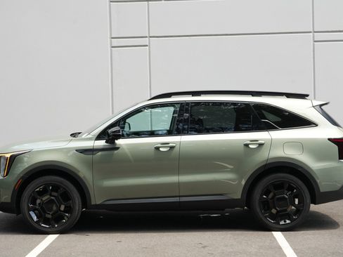 Used 2025 Kia Sorento SX AWD/4WD image 51