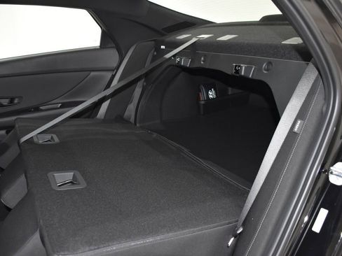 New 2026 Hyundai Elantra Sport image 28