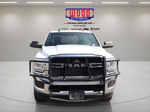 Used 2021 RAM 2500 Tradesman w/ Chrome Appearance Group AWD/4WD image 9