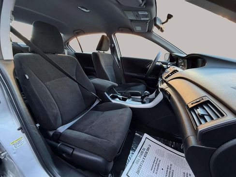 Used 2013 Honda Accord LX image 13